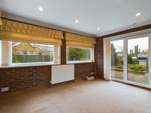 Garden Room- click for photo gallery
